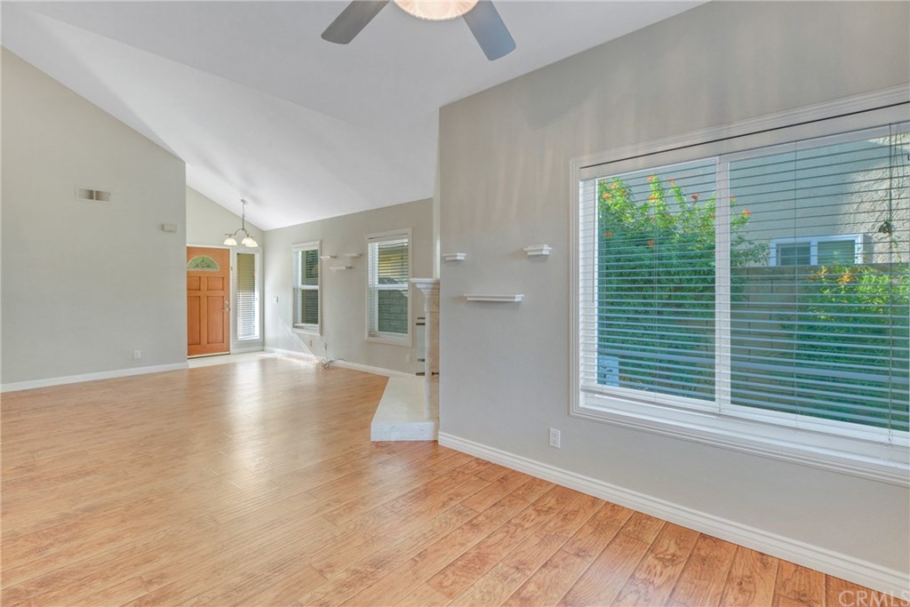 3031 Lamplighter Street Simi Valley, CA 93065 - Photo 15 of 49