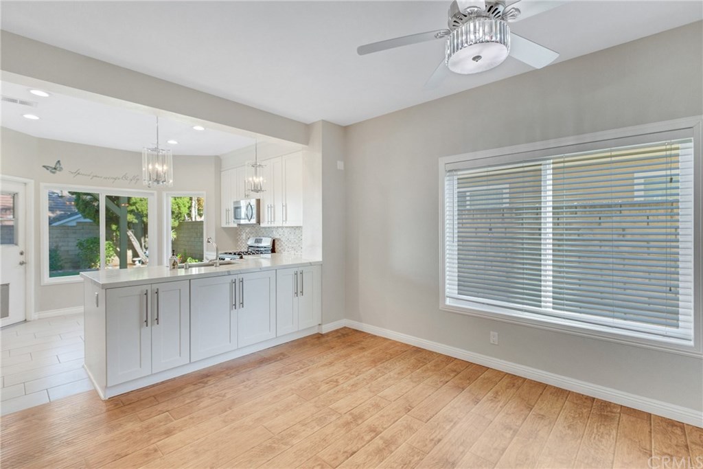 3031 Lamplighter Street Simi Valley, CA 93065 - Photo 19 of 49