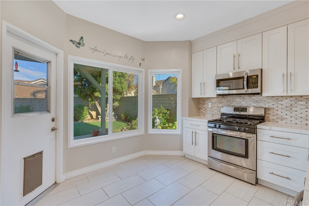 3031 Lamplighter Street Simi Valley, CA 93065 - Photo 26 of 49