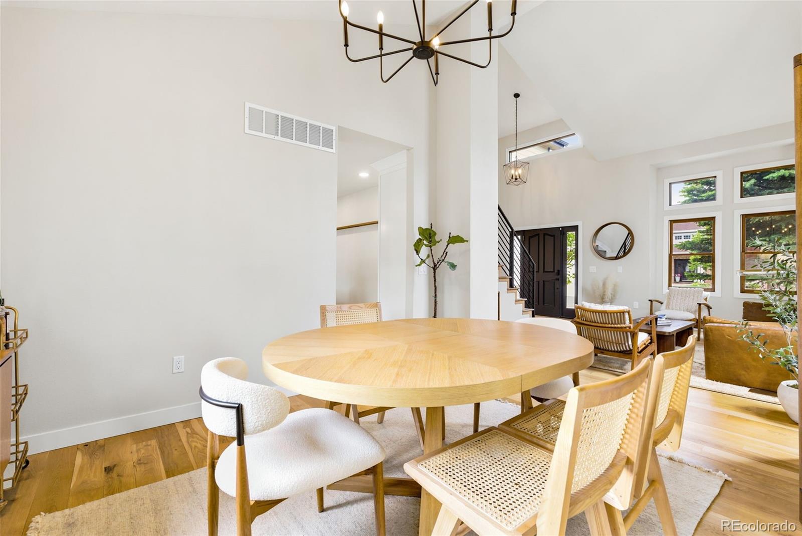 9810 Venneford Ranch Road Littleton, CO 80126 - Photo 9 of 50