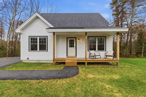 $575,000 | 252 Buxton Road, Saco, ME 04072