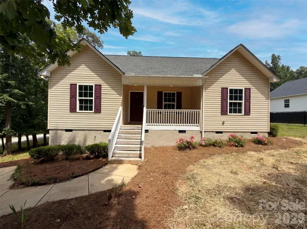 $295,000 | 494 Hall Spencer Road, Catawba, SC 29704