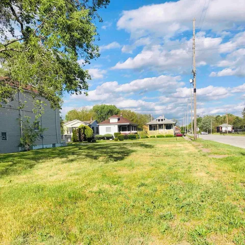 $18,000 | 3688-94 Delaware Street, Gary, IN 46409