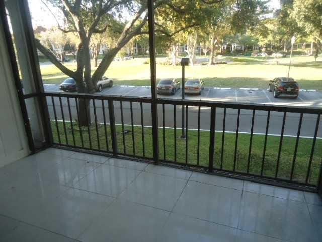 3660 Inverrary Drive, Unit 2F Lauderhill, FL 33319 - Photo 7 of 35 Photo 7