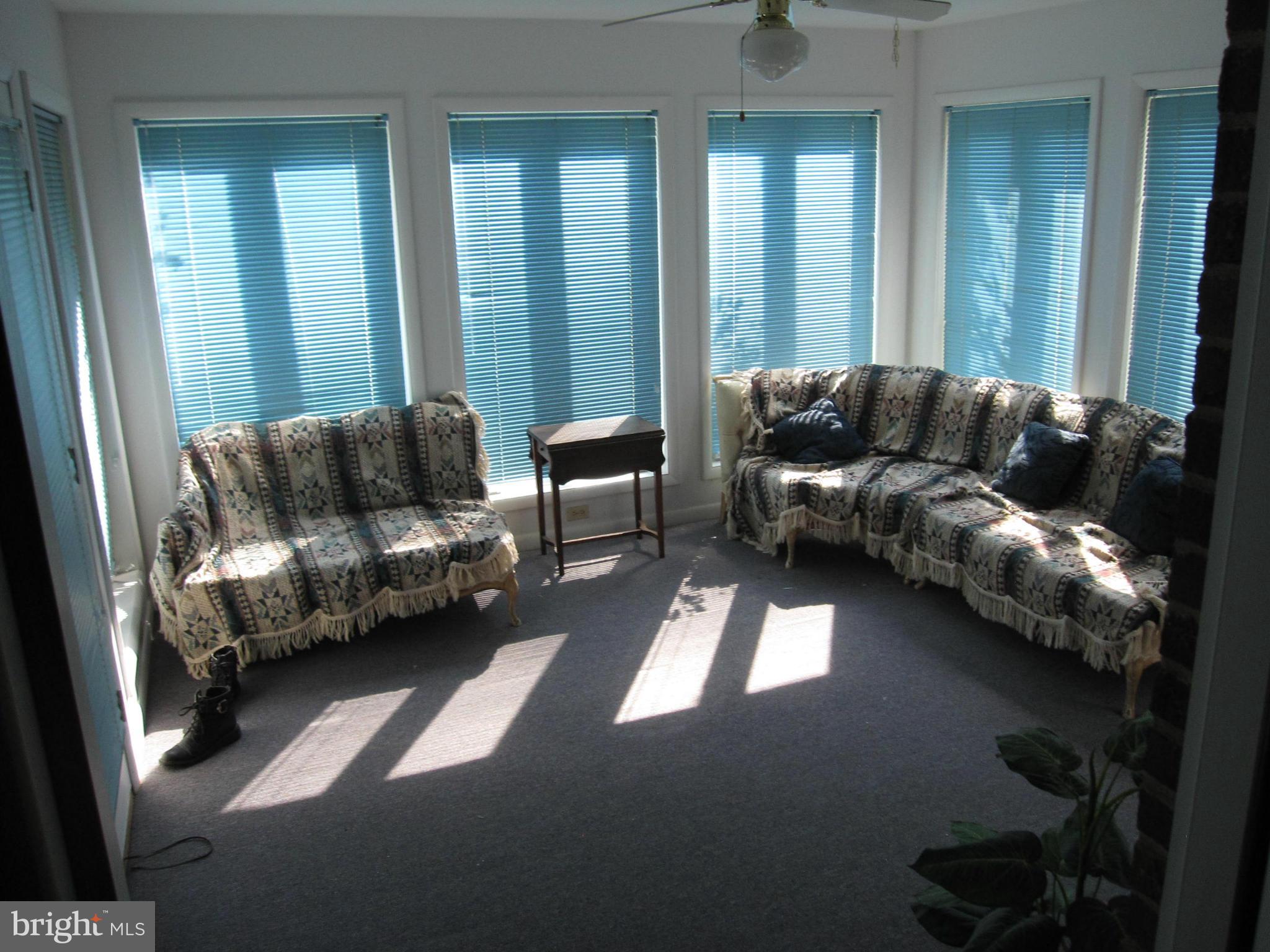 45372 Sypher Road California, MD 20619 - Photo 11 of 30 Family Room
