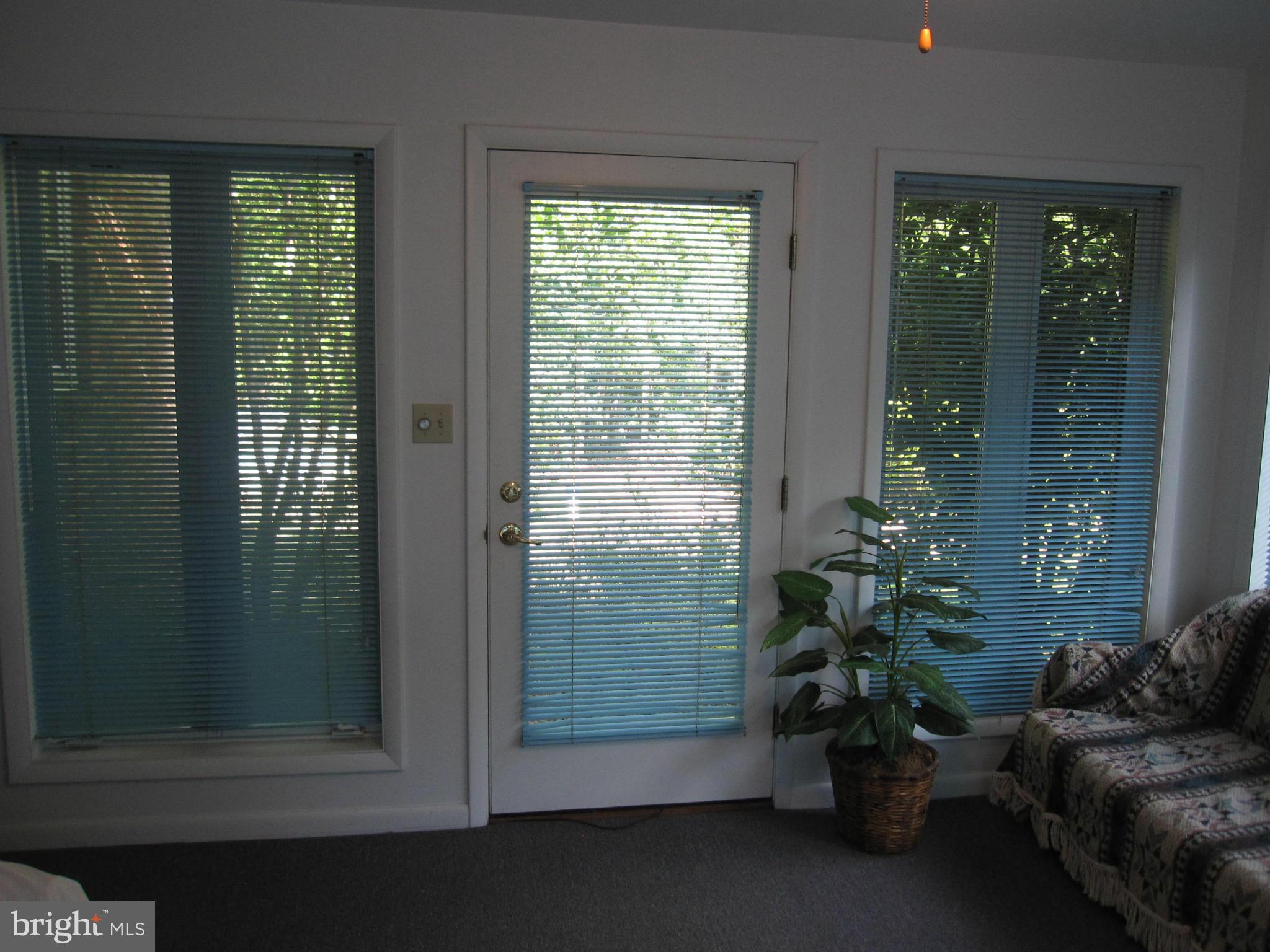45372 Sypher Road California, MD 20619 - Photo 12 of 30 Family Room