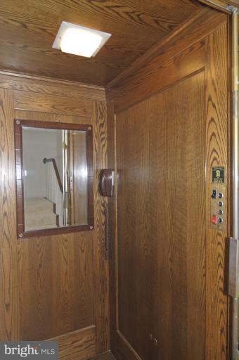 2600 North Glebe Road Arlington, VA 22207 - Photo 8 of 23 Elevator to all four levels