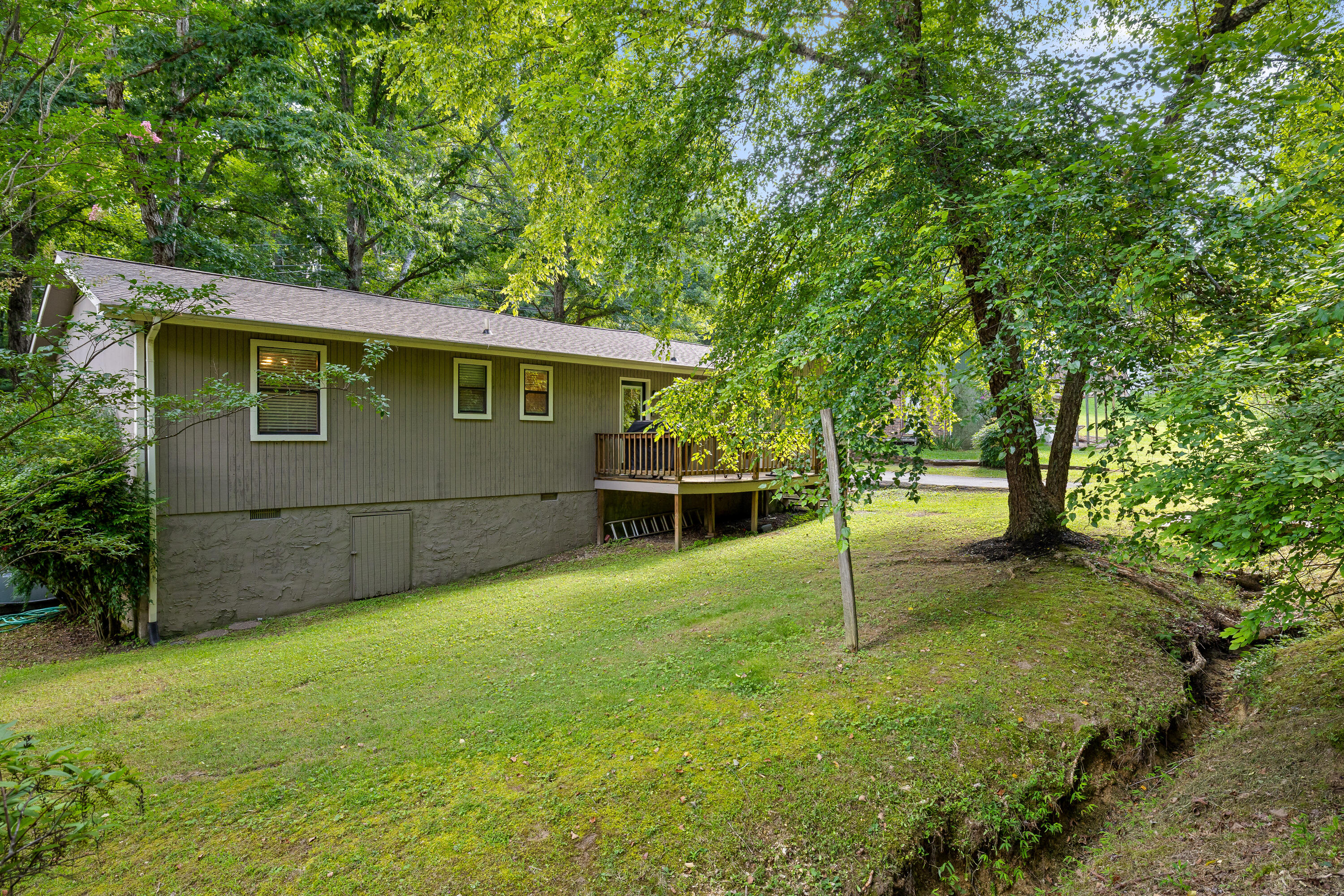 8925 East Ridge Trail Road Soddy-Daisy, TN 37379 - Photo 48 of 49 17-E Ridge Trail-17