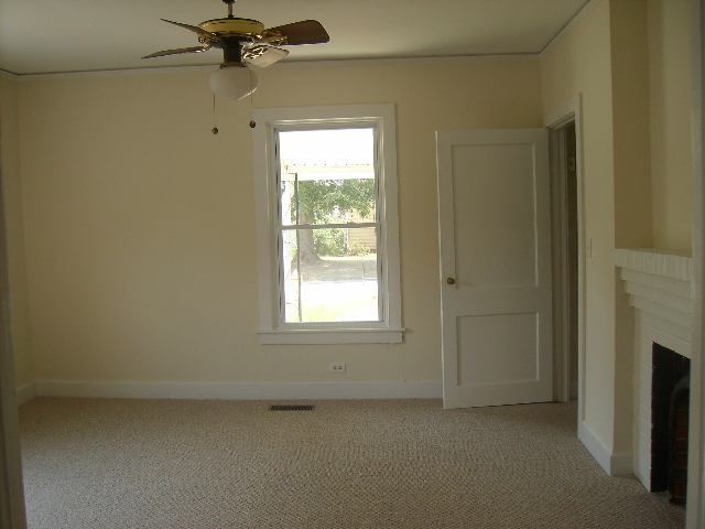22 8th Street Greer, SC 29651 - Photo 6 of 6 Gallery Image 6