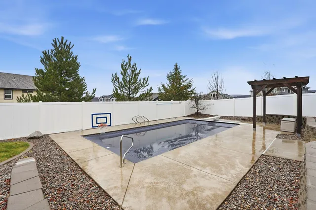 $900,000 | 2169 North Forest Ridge Street, Liberty Lake, WA 99019