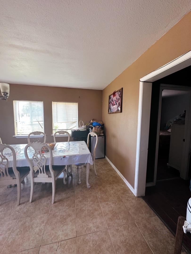 19218 Middle Road Los Banos, CA 93635 - Photo 9 of 30 Gallery Image 9