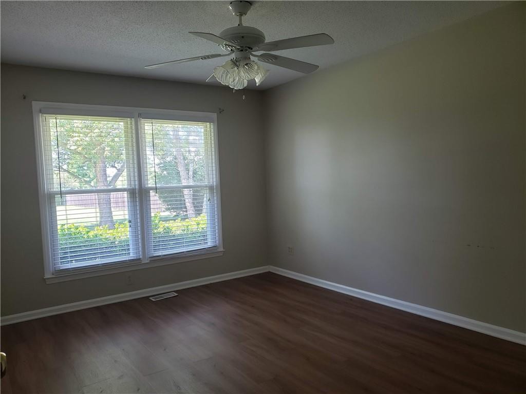 3382 Garden Road Burlington, NC 27215 - Photo 10 of 12 Gallery Image 10