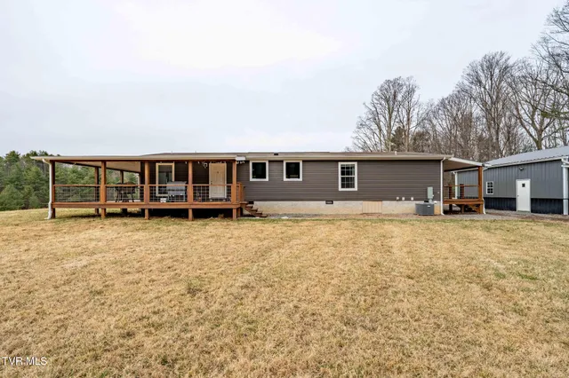 $550,000 | 3146 Divide Road, Mountain City, TN 37683