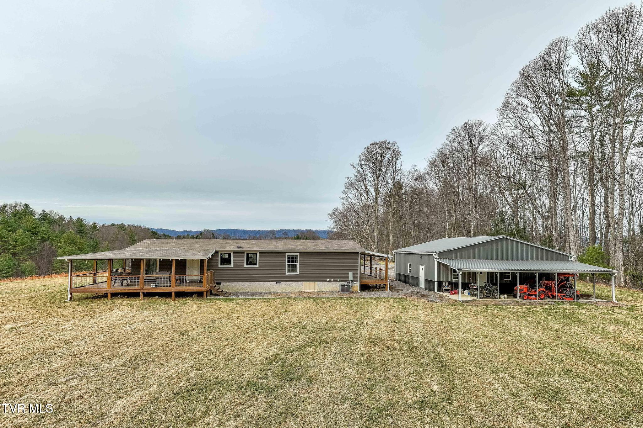 3146 Divide Road Mountain City, TN 37683 - Photo 24 of 95 3146 Divide Rd (28 of 101)