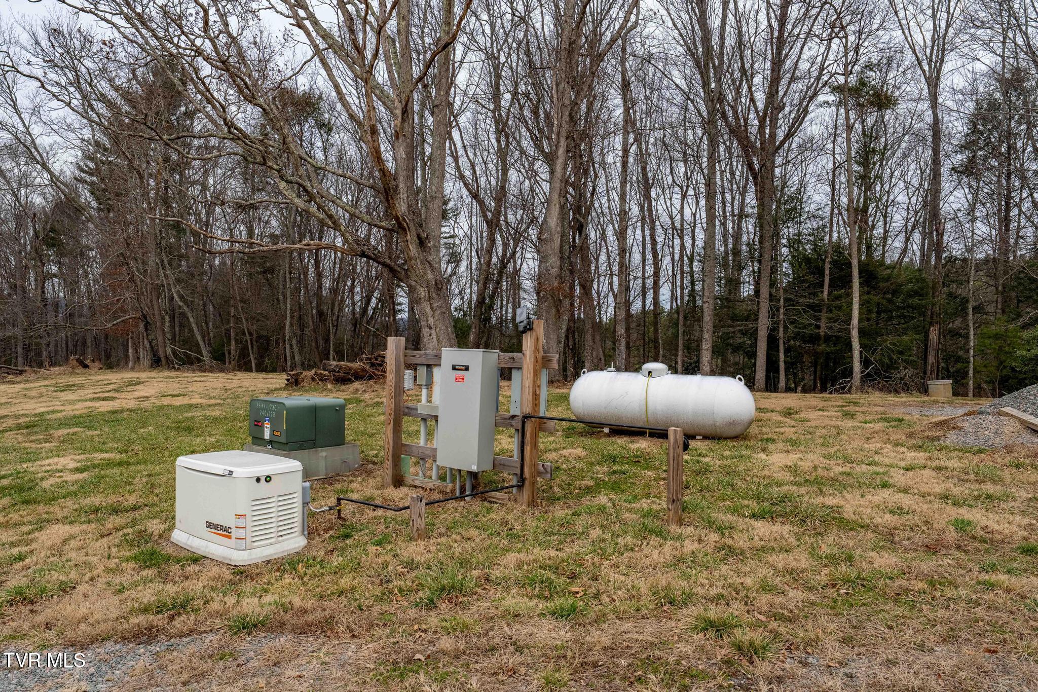 3146 Divide Road Mountain City, TN 37683 - Photo 29 of 95 3146 Divide Rd (71 of 101)