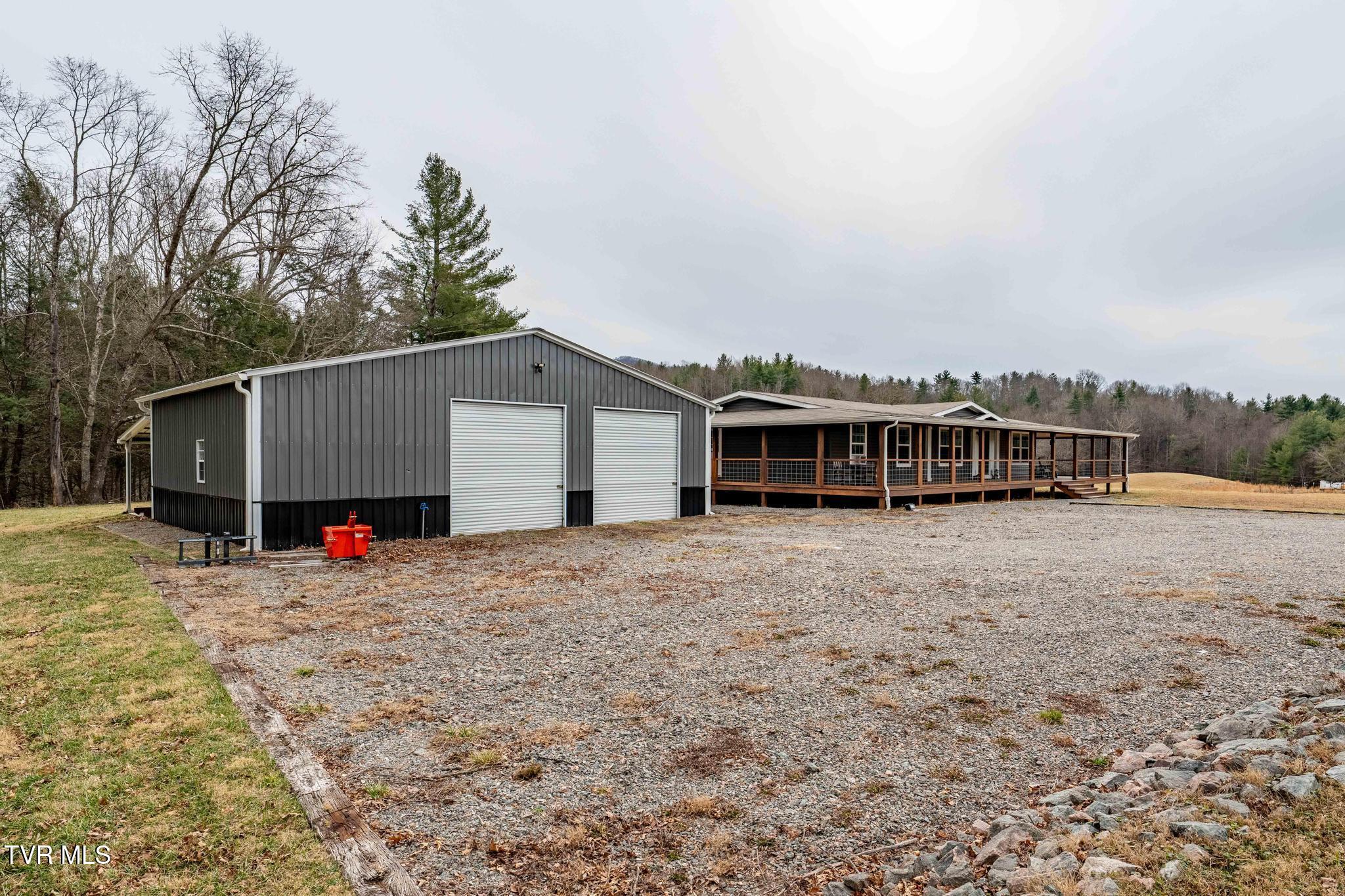 3146 Divide Road Mountain City, TN 37683 - Photo 34 of 95 3146 Divide Rd (47 of 101)