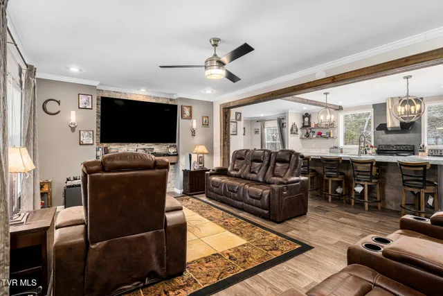 $550,000 | 3146 Divide Road, Mountain City, TN 37683