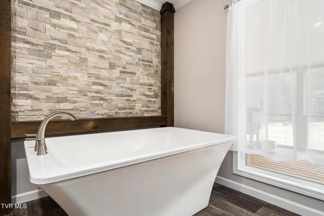 $550,000 | 3146 Divide Road, Mountain City, TN 37683