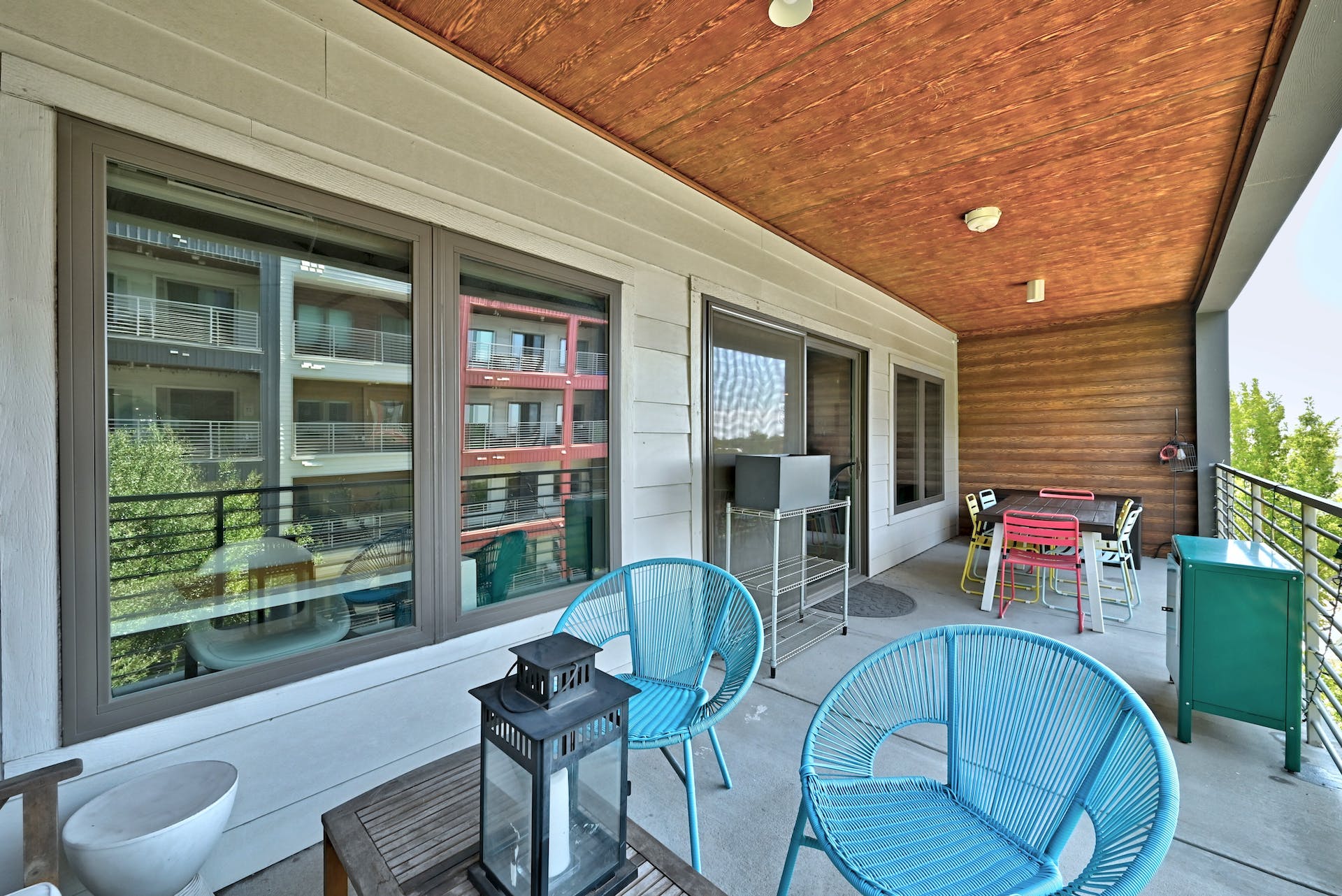 4361 South Congress Avenue, Unit 336 Austin, TX 78745 - Photo 20 of 30 a view of a dining room with furniture window and outside view
