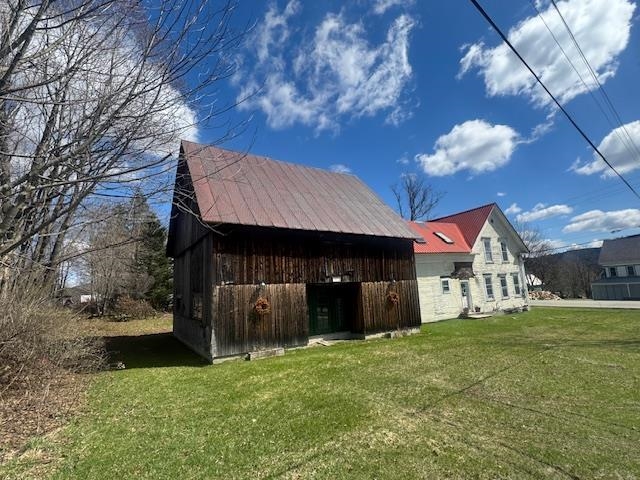 18 New Street Albany, VT 05820 - Photo 2 of 26