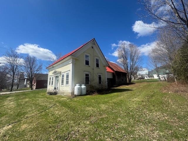 18 New Street Albany, VT 05820 - Photo 5 of 26