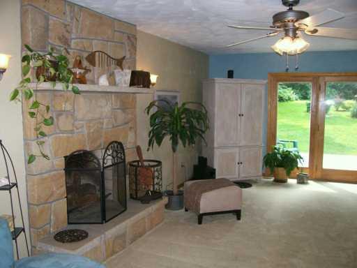 1266 Cornplanter Road Cabot, PA 16023 - Photo 3 of 8 Yard/Garden.
