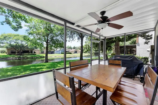 $330,000 | 3051 Northwest 48th Avenue, Unit 808, Coconut Creek, FL 33063