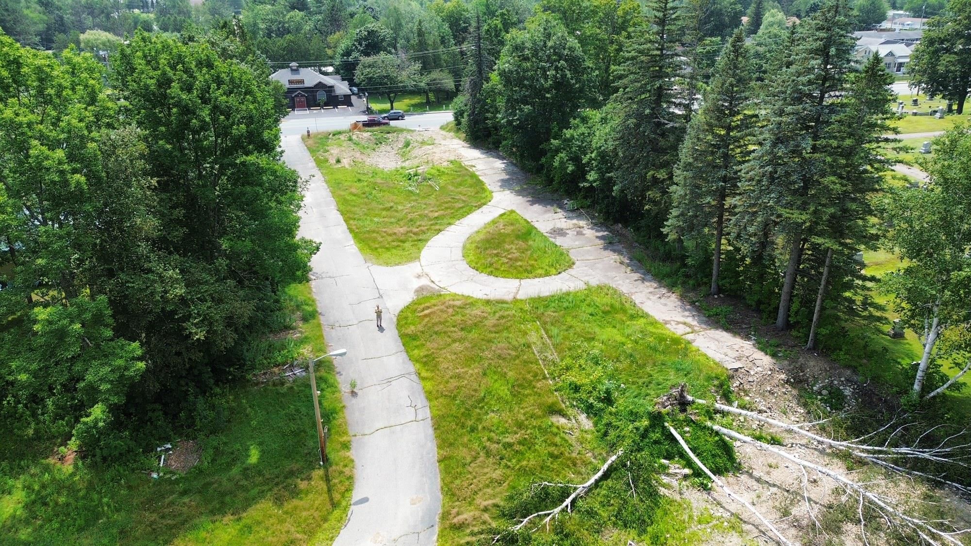 240 Main Street Gorham, NH 03581 - Photo 13 of 14