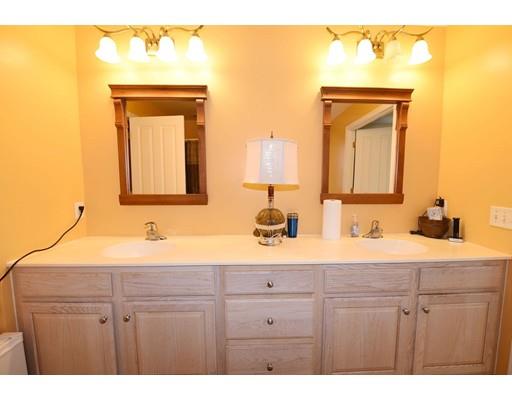 452 Raymond Road Plymouth, MA 02360 - Photo 21 of 29 Gallery Image 21
