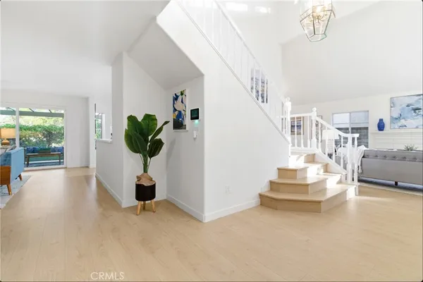 $929,999 | 28360 Easton Lane, Saugus, CA 91350