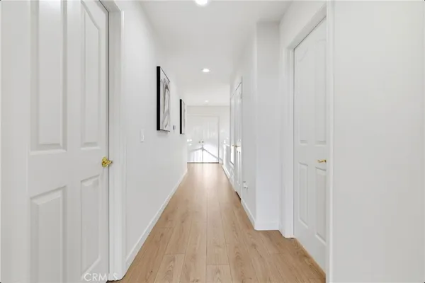 $929,999 | 28360 Easton Lane, Saugus, CA 91350