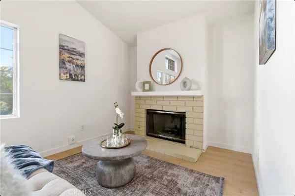 $929,999 | 28360 Easton Lane, Saugus, CA 91350