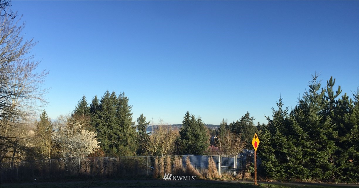 2511 Northeast 4th Street, Unit 323 Renton, WA 98056 - Photo 19 of 20