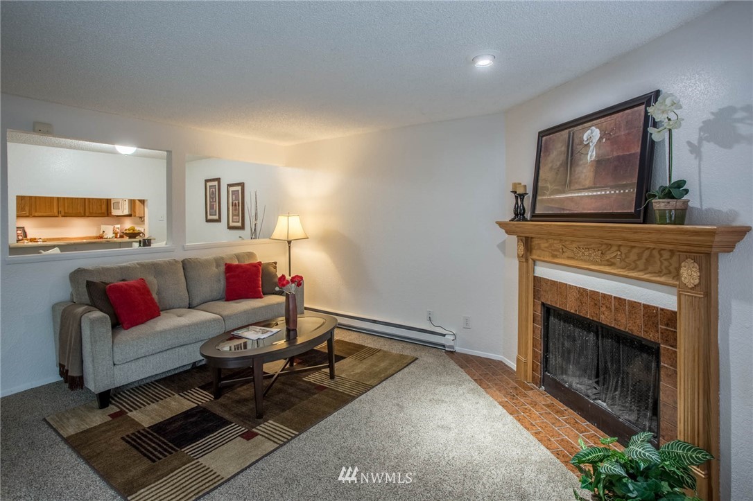 2511 Northeast 4th Street, Unit 323 Renton, WA 98056 - Photo 6 of 20