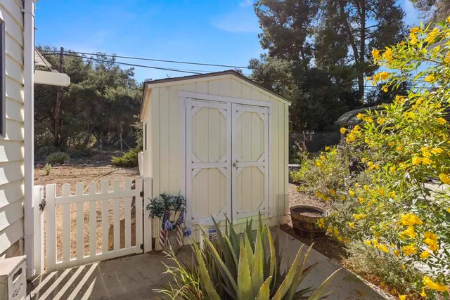 $387,750 | 8975 Lawrence Welk, Unit 2, Escondido, CA 92026