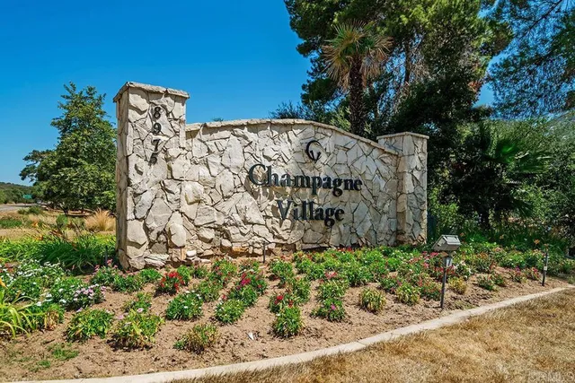 $387,750 | 8975 Lawrence Welk, Unit 2, Escondido, CA 92026