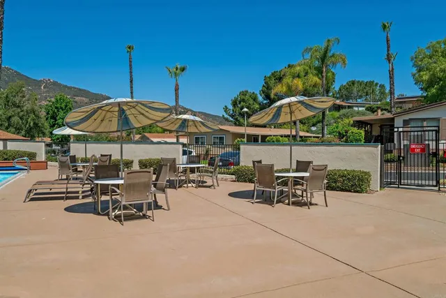 $387,750 | 8975 Lawrence Welk, Unit 2, Escondido, CA 92026