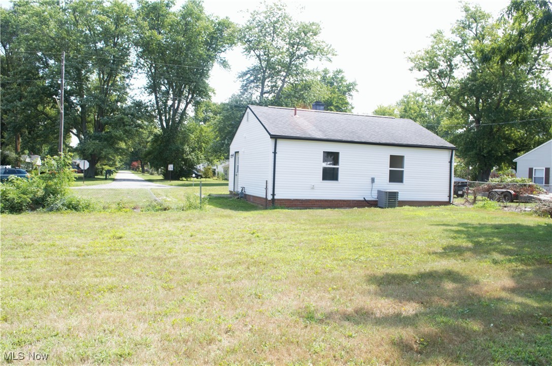 1938 Green Road Madison, OH 44057 - Photo 8 of 9 Backyard
