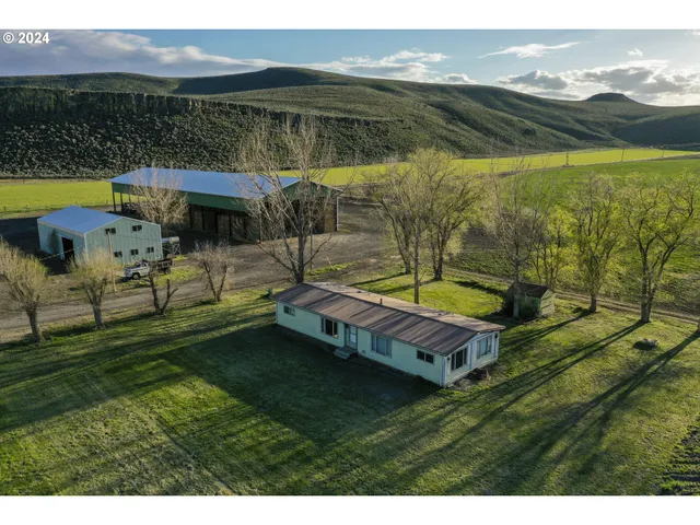 $2,800,000 | 60664 Anderson Valley Road, Princeton, OR 97721