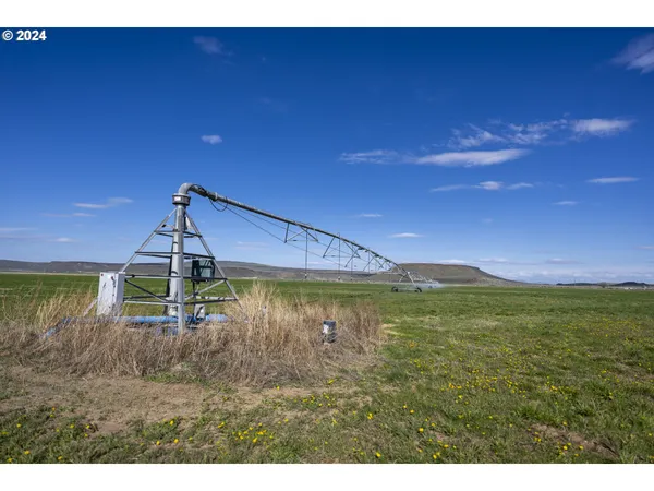 $2,800,000 | 60664 Anderson Valley Road, Princeton, OR 97721