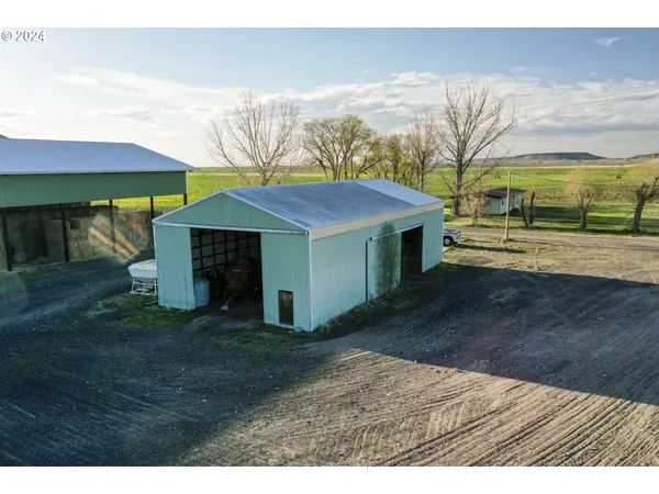 $2,800,000 | 60664 Anderson Valley Road, Princeton, OR 97721