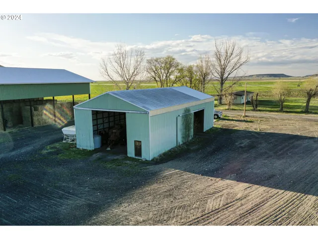 $2,800,000 | 60664 Anderson Valley Road, Princeton, OR 97721