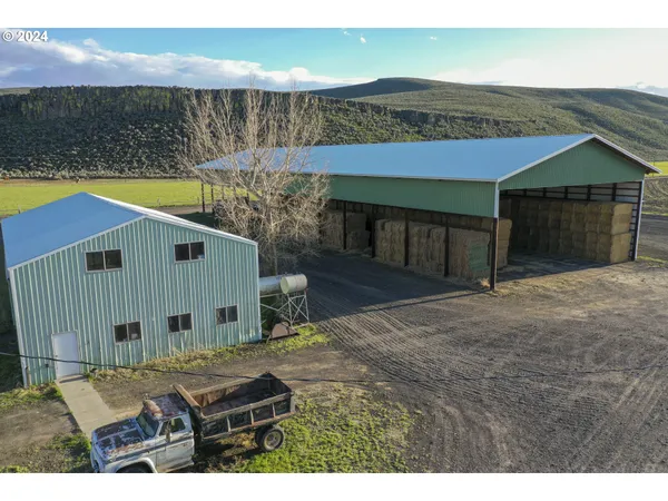 $2,800,000 | 60664 Anderson Valley Road, Princeton, OR 97721