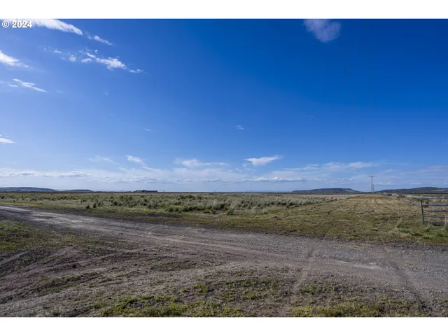 $2,800,000 | 60664 Anderson Valley Road, Princeton, OR 97721