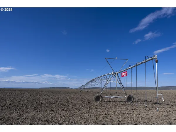 $2,800,000 | 60664 Anderson Valley Road, Princeton, OR 97721