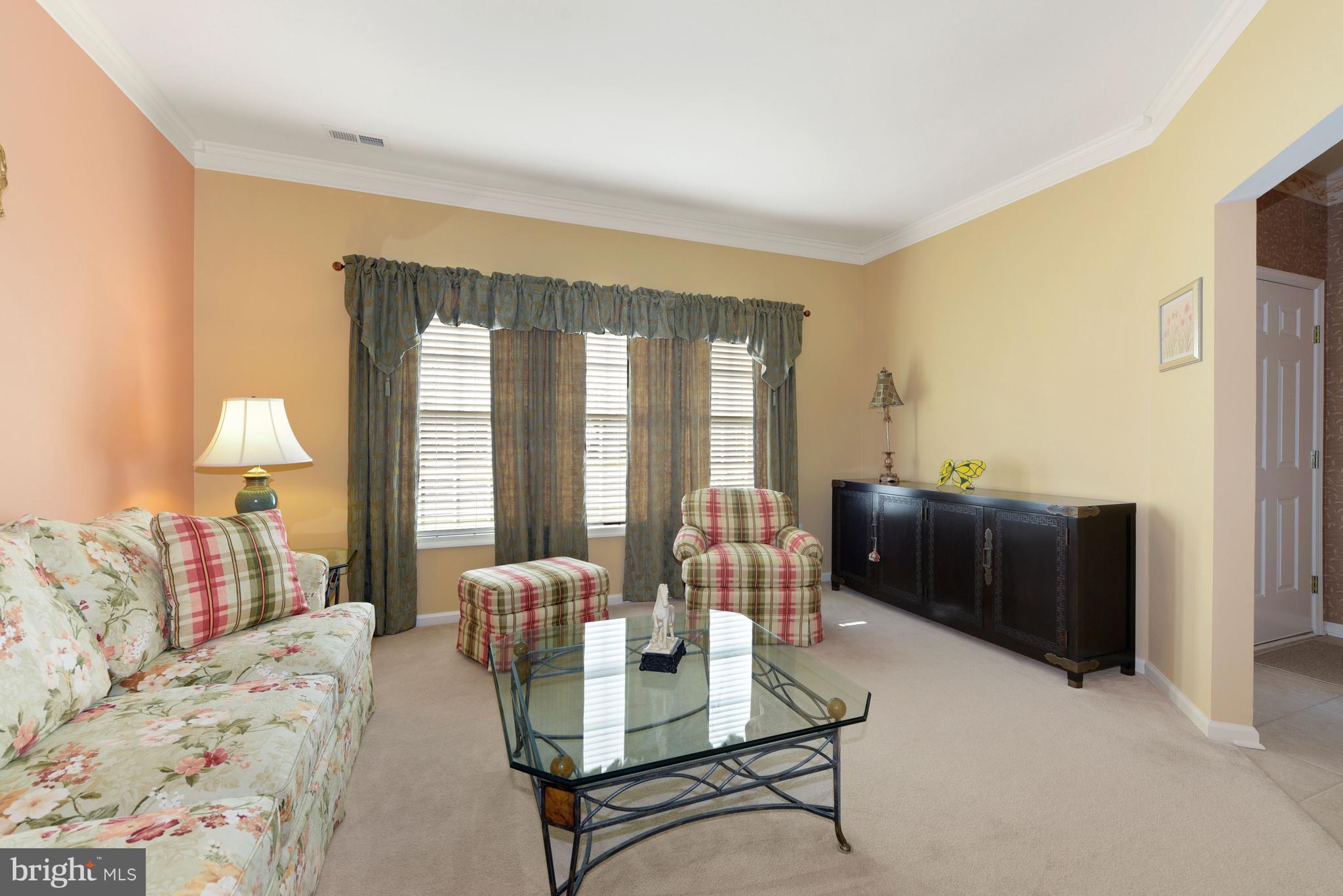 8 Shady Ridge Court Columbus, NJ 08022 - Photo 6 of 27
