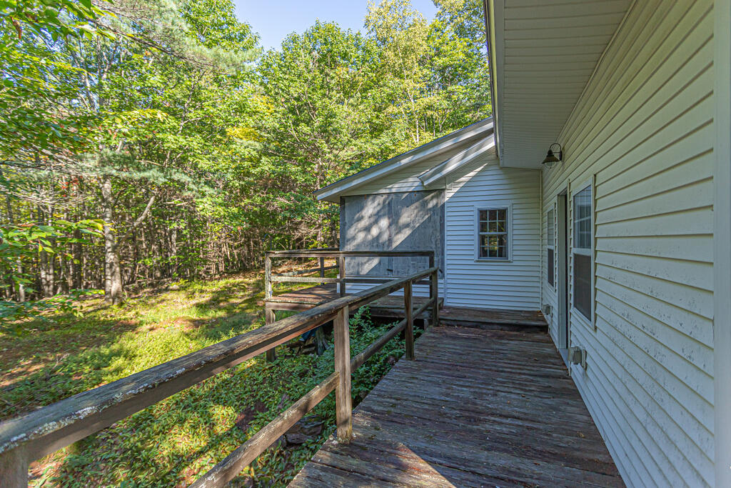 359 South Strong Road Farmington, ME 04938 - Photo 23 of 57 photo-20