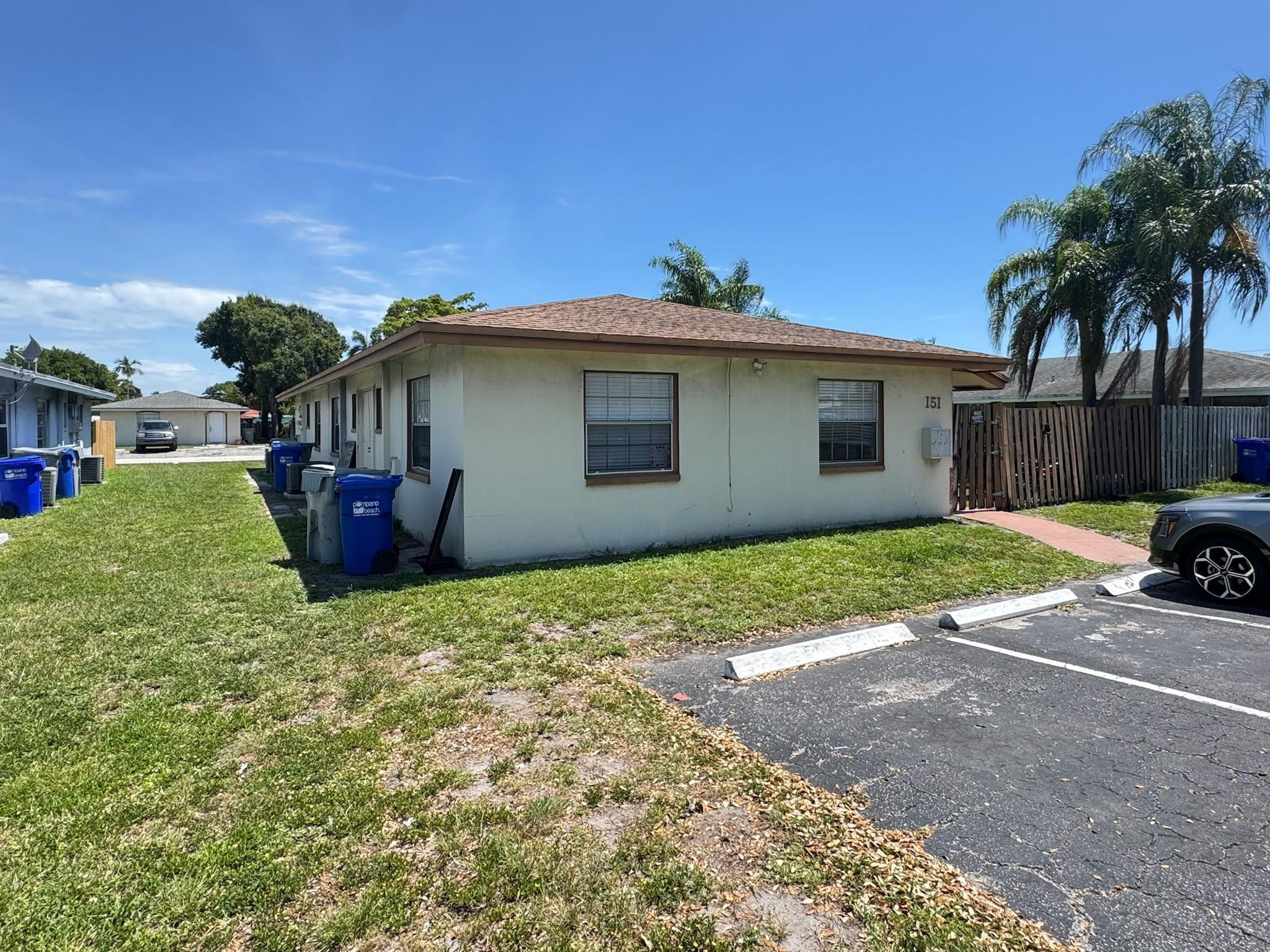 151 Southwest 15th Street, Unit B Pompano Beach, FL 33060 - Photo 15 of 15 Tandem Parking