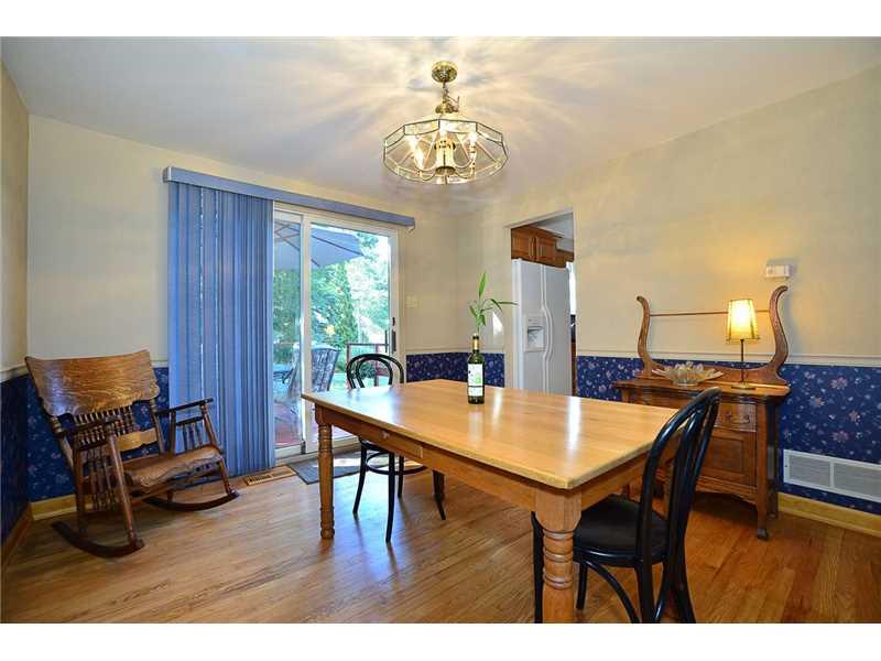363 Inwood Road Pittsburgh, PA 15237 - Photo 6 of 17 Dining Room.