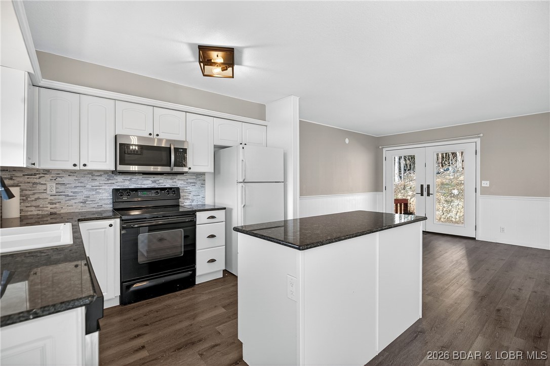 43 Good Neighbors Loop Camdenton, MO 65020 - Photo 6 of 68 Kitchen